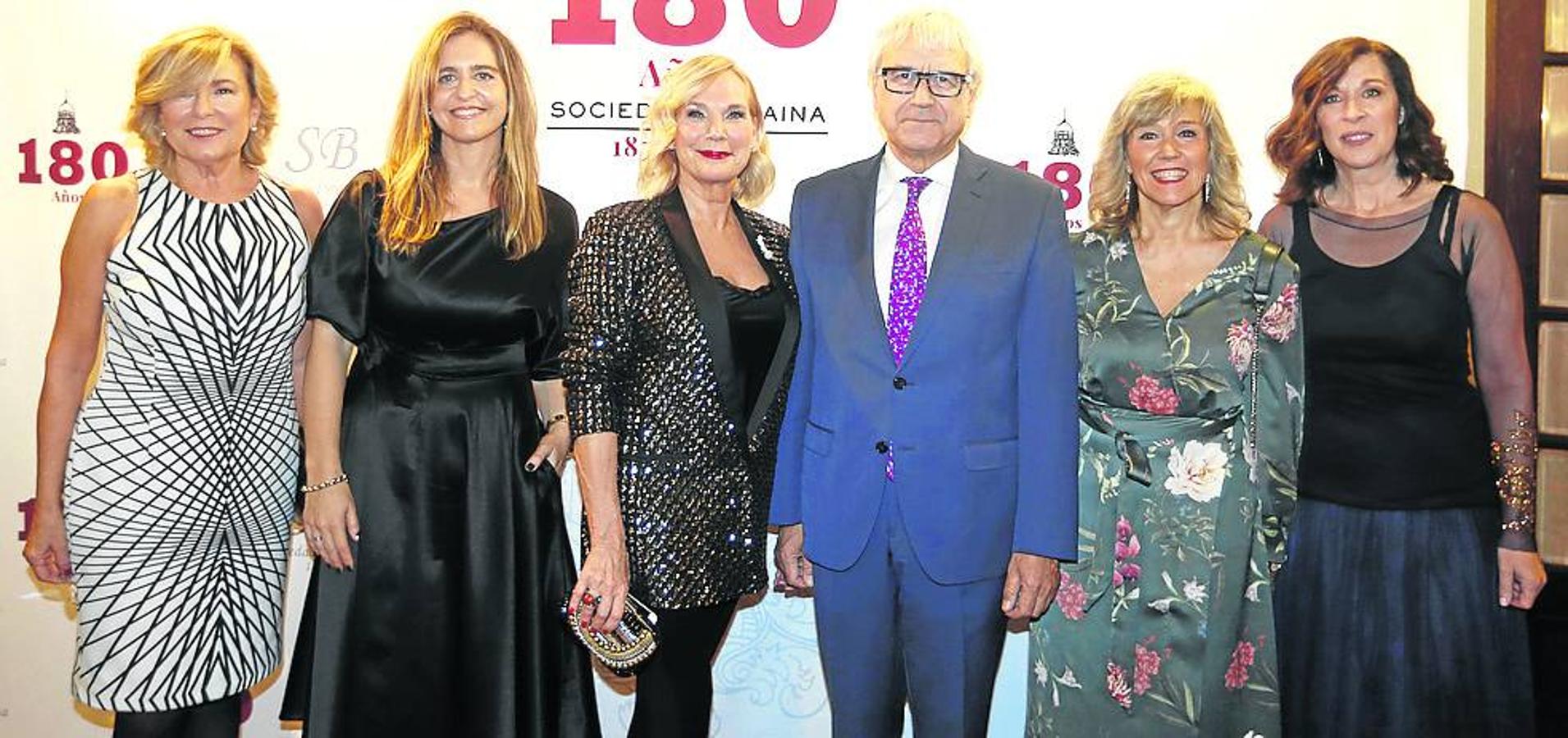 Yolanda Sanz, Esther de Miguel, María José Gandarias, Vicente Reyes, Salomé Ayo y Edurne Davalillo.