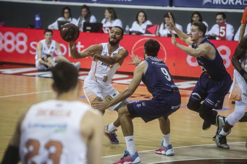 Fotos: Las mejores imágenes del Morabanc - Baskonia de la ACB 2019