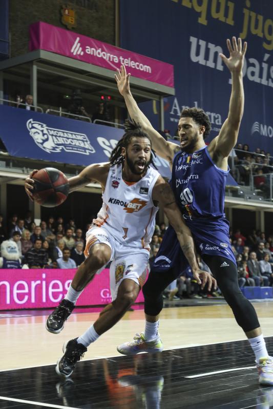 Fotos: Las mejores imágenes del Morabanc - Baskonia de la ACB 2019