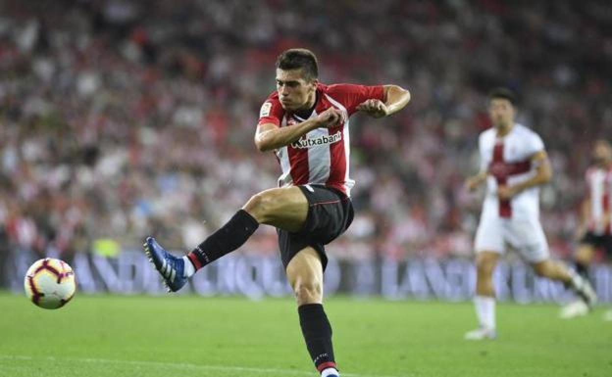 San Mamés despide entre aplausos a Córdoba