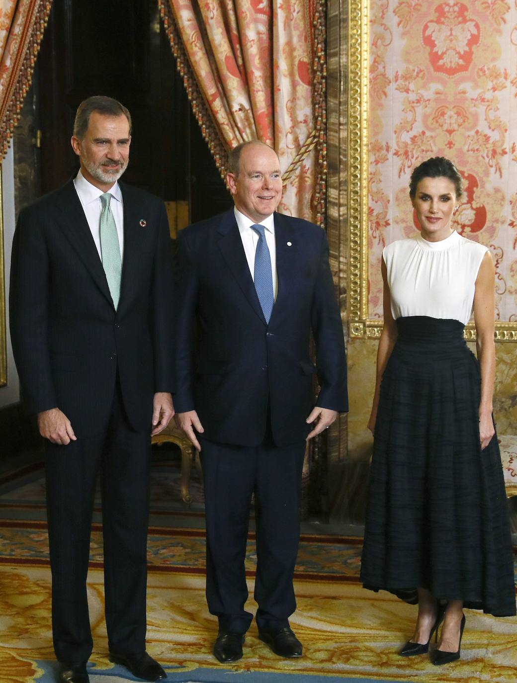 Fotos: La falda eco de H&amp;M de Letizia para la Cumbre del Clima