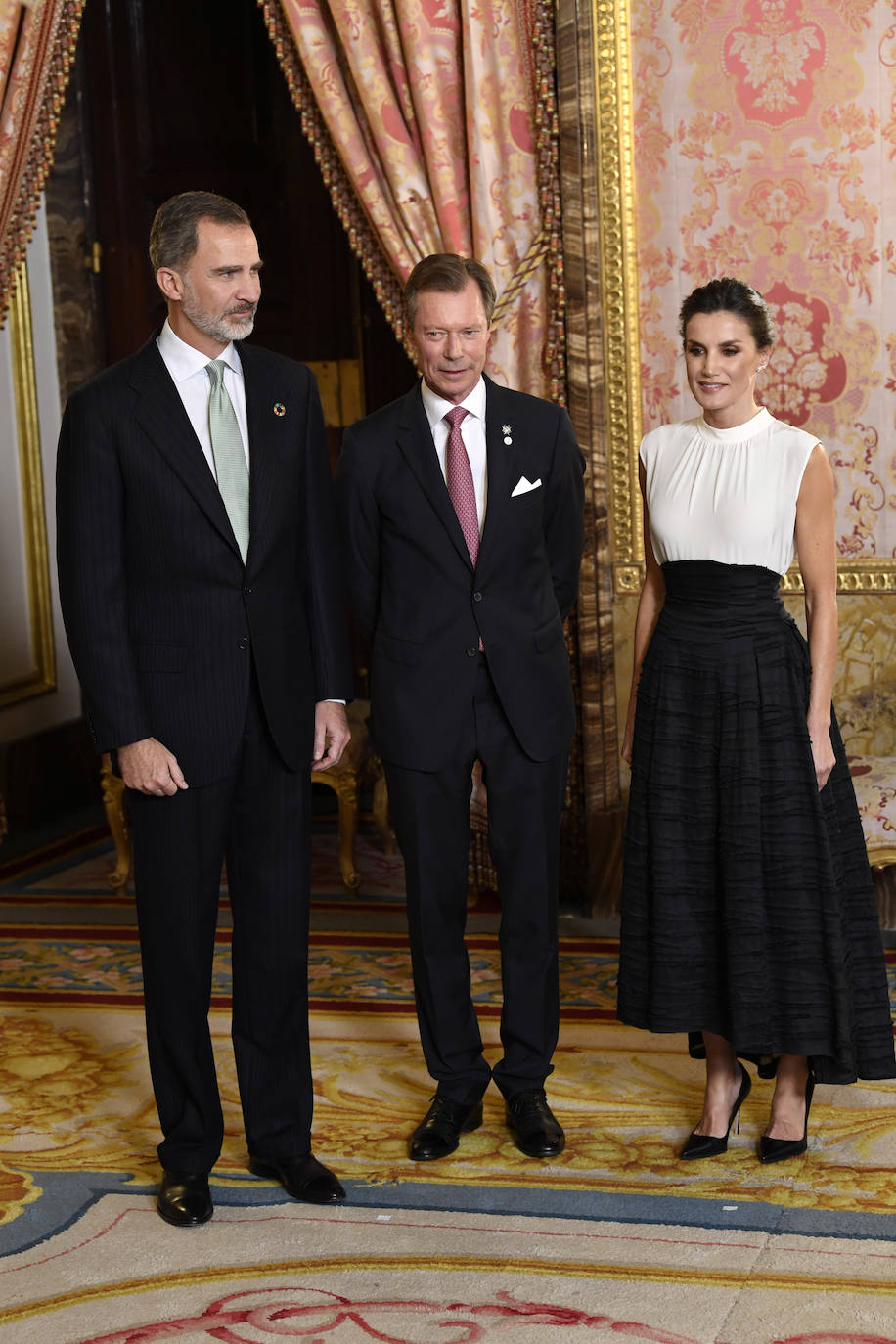 Fotos: La falda eco de H&amp;M de Letizia para la Cumbre del Clima