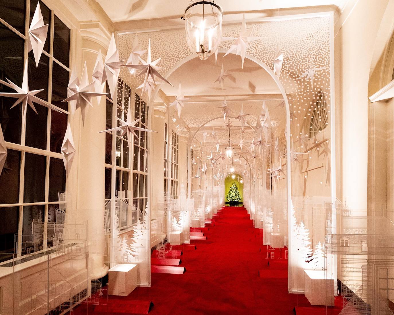 Fotos: Melania redecora la Casa Blanca por Navidad