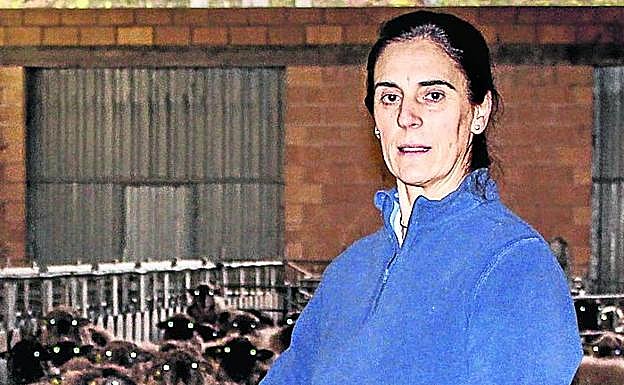 Zuriñe Ortueta, ganadera en Hinoso.