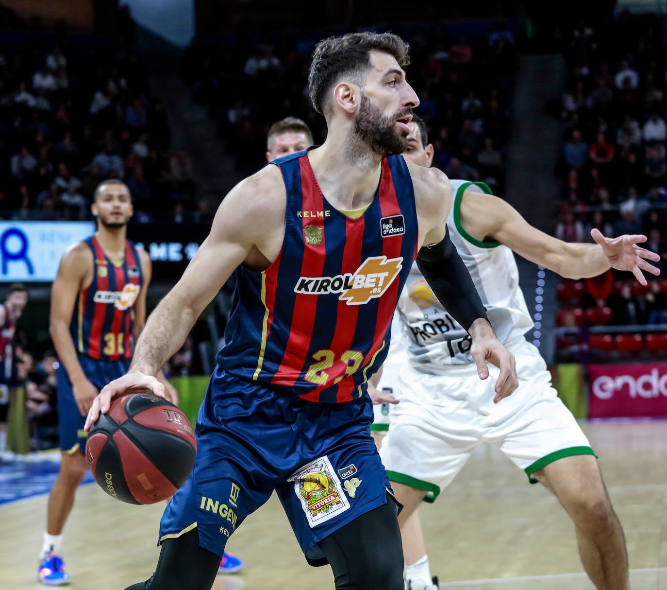 Fotos: LAs mejores imágenes del Baskonia - Joventut de la Liga Endesa 2019