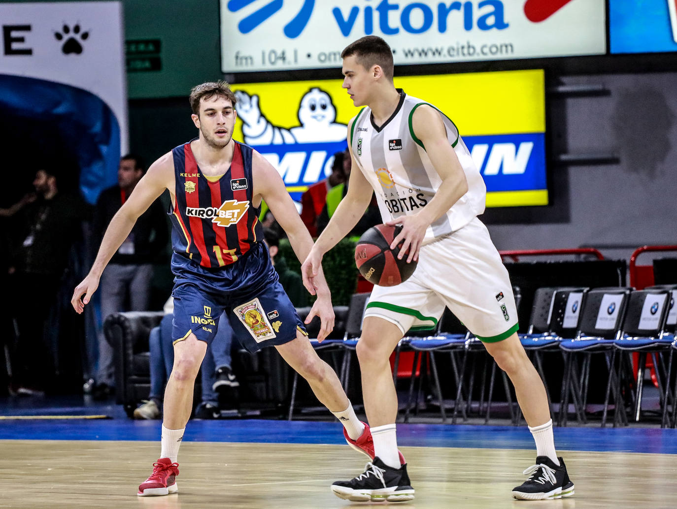 Fotos: LAs mejores imágenes del Baskonia - Joventut de la Liga Endesa 2019