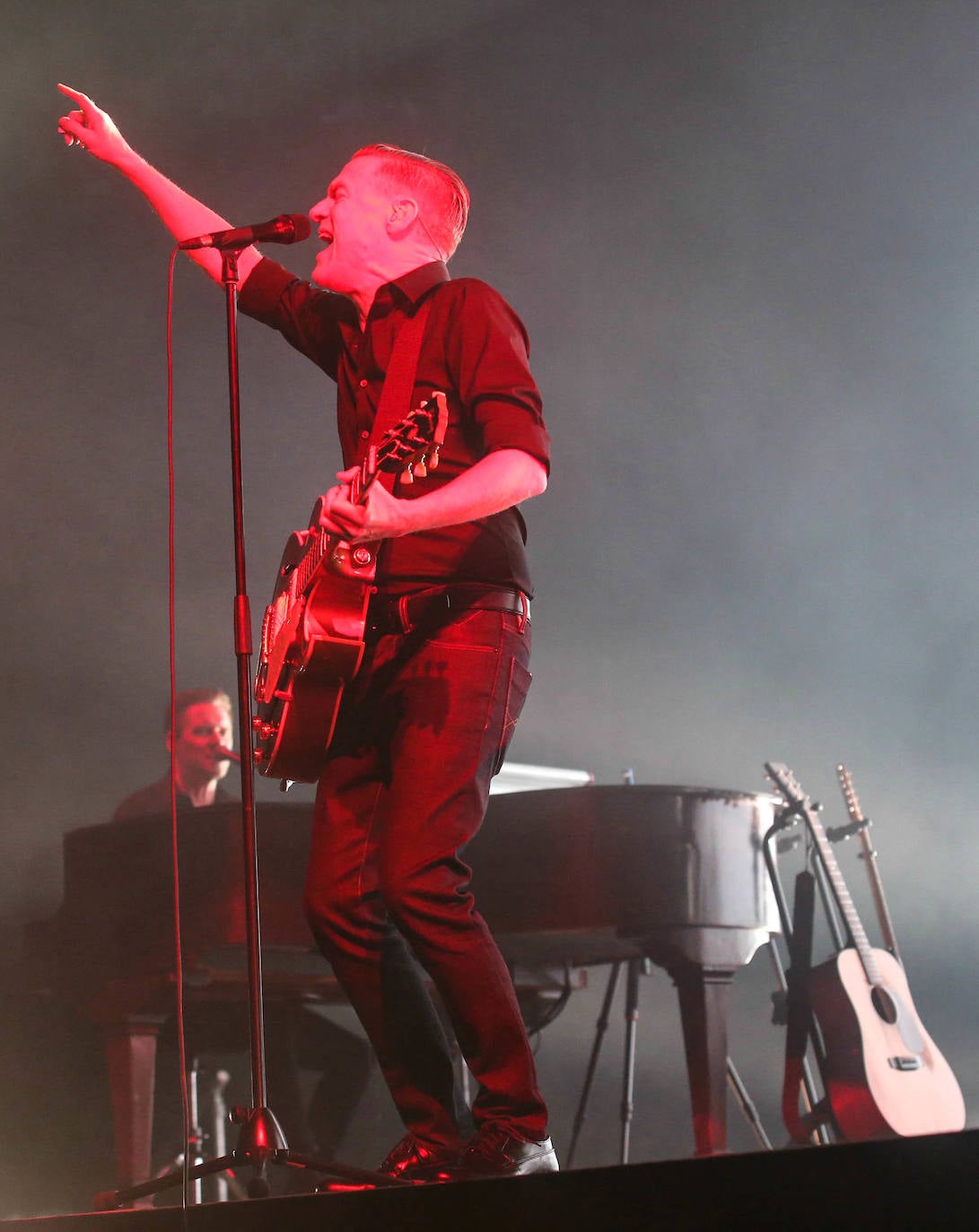Fotos: El concierto de Bryan Adams en el BEC, en imágenes