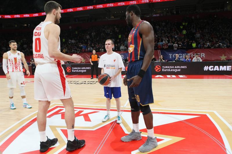 Fotos: Las mejores imágenes del Estrella Roja - Kirolbet Baskonia