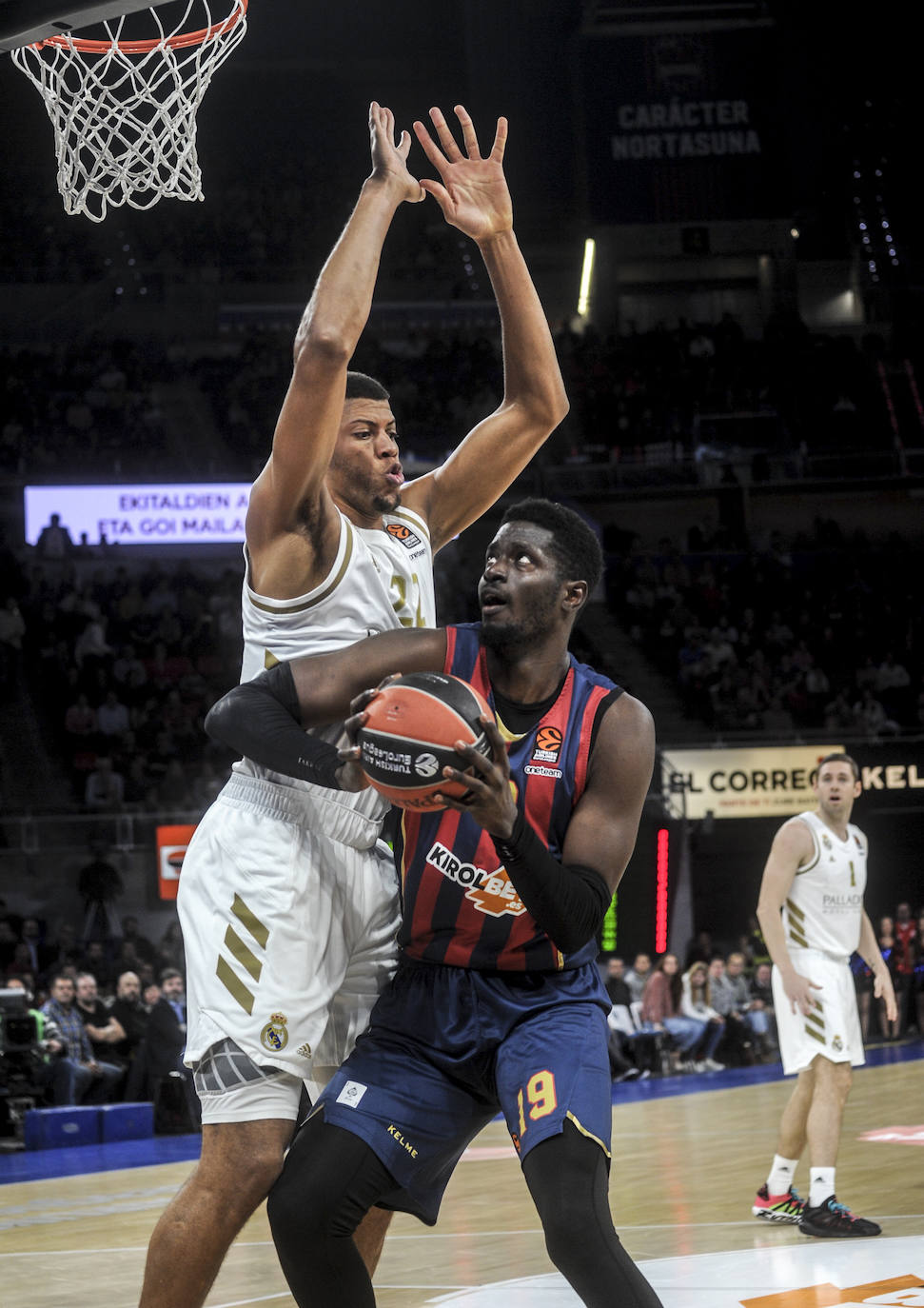 Fotos: Las fotos del Baskonia - Real Madrid