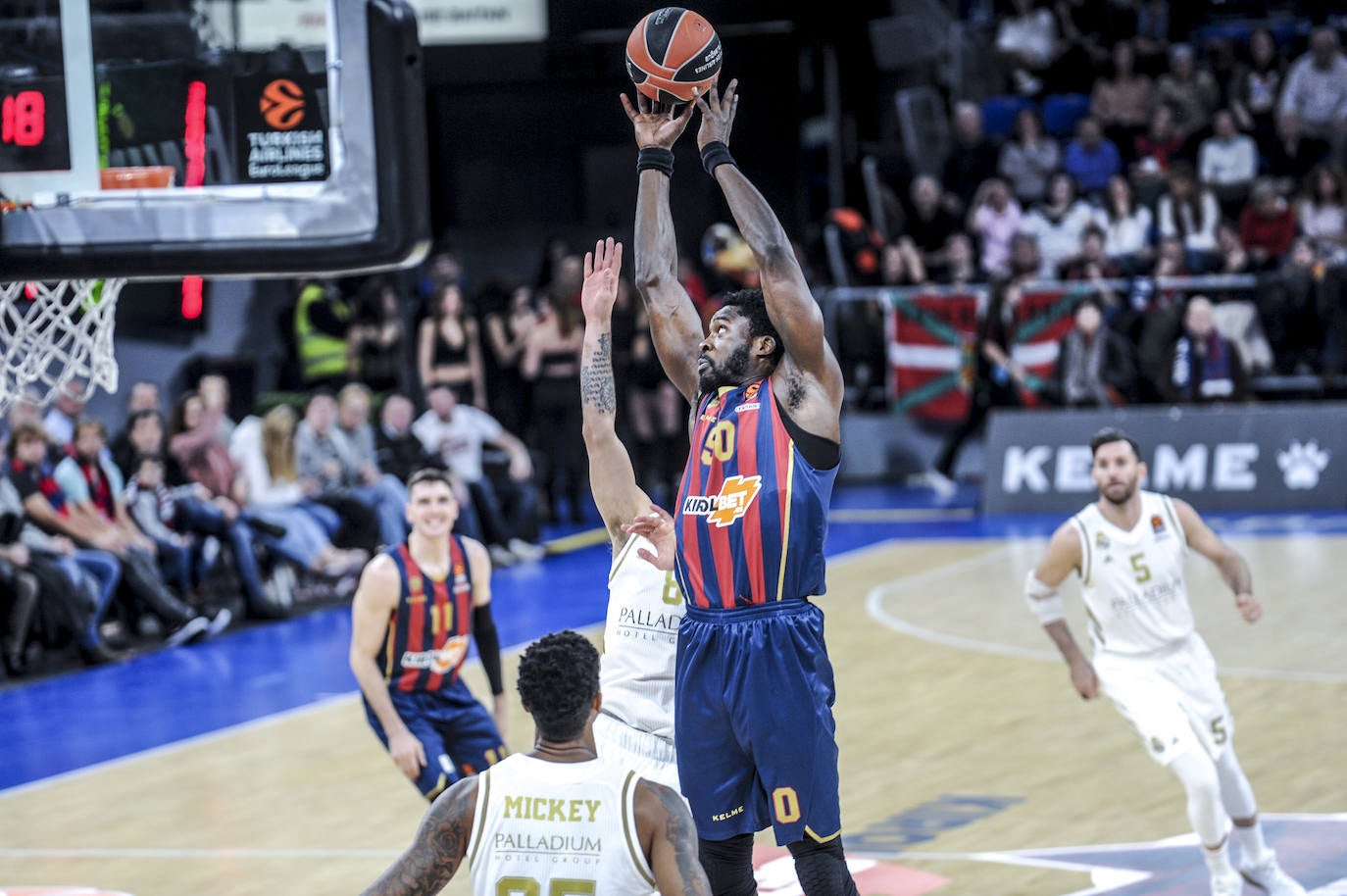 Fotos: Las fotos del Baskonia - Real Madrid