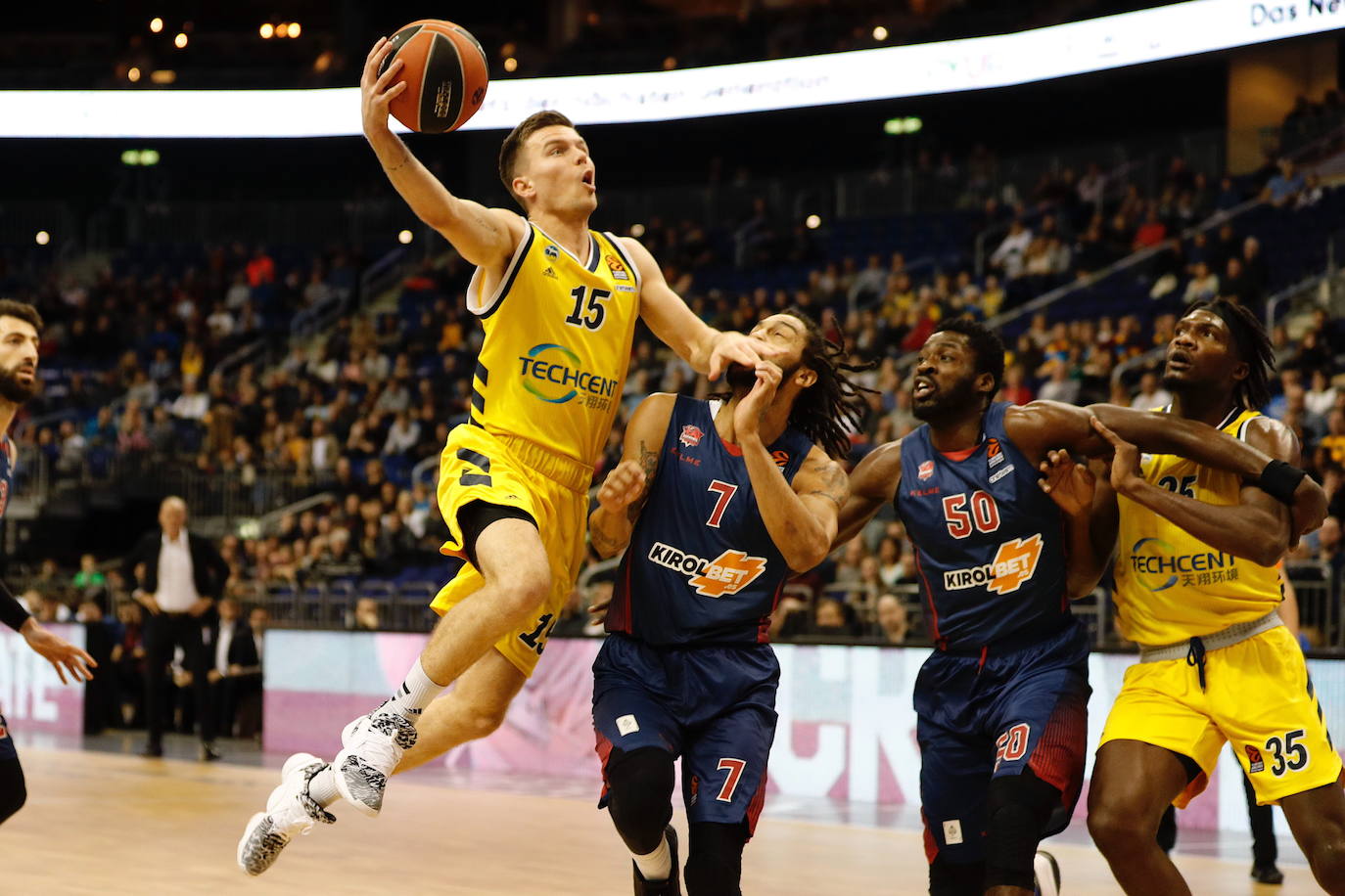 Fotos: Las fotos del Alba Berlín - Baskonia