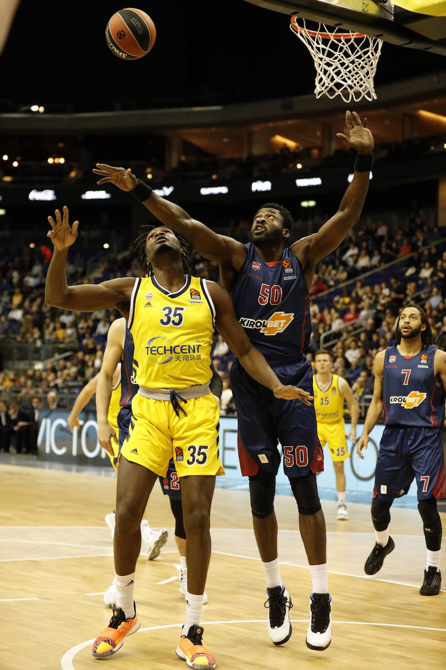 Fotos: Las fotos del Alba Berlín - Baskonia