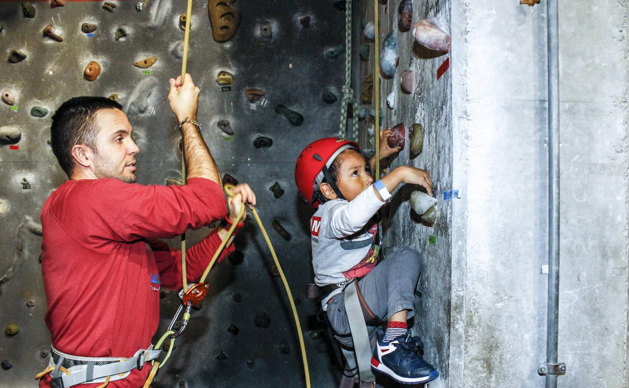 Una gran tirolina, la 'pista challenge' o la zona gamer, entre los atractivos del PIN de Hegoalde