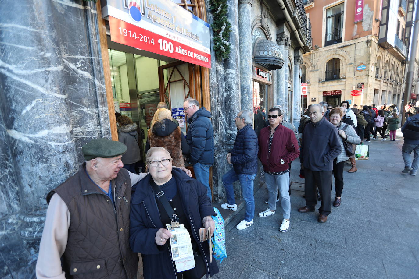 En Azcarreta, la gente busca suerte para El Niño. 