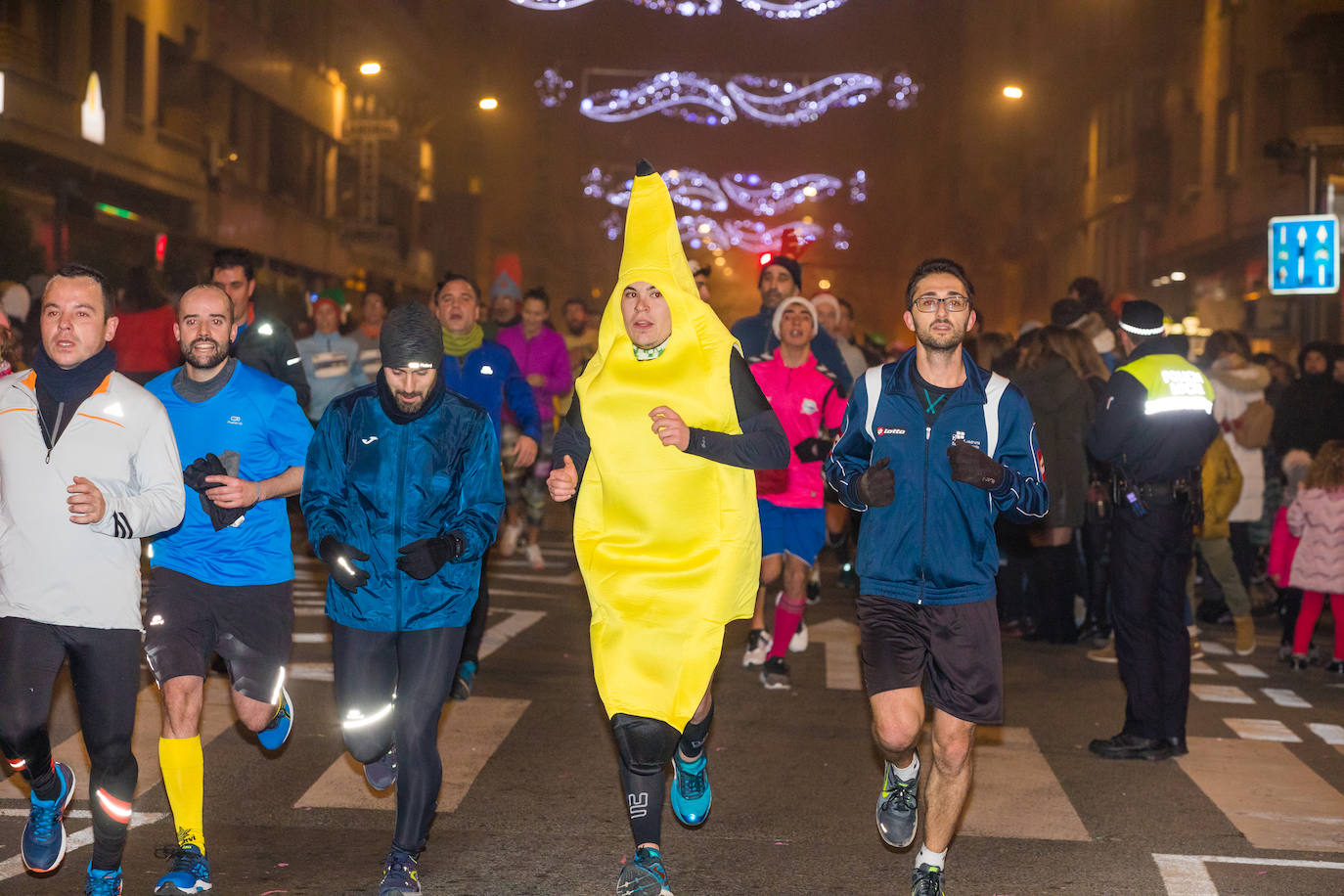 Fotos: Las fotos de la San Silvestre de Vitoria