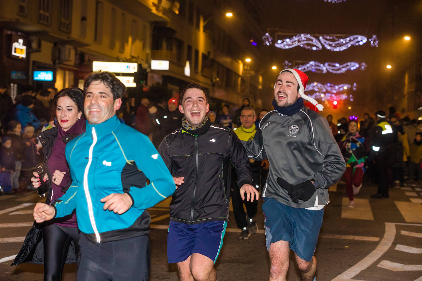 Fotos: Las fotos de la San Silvestre de Vitoria