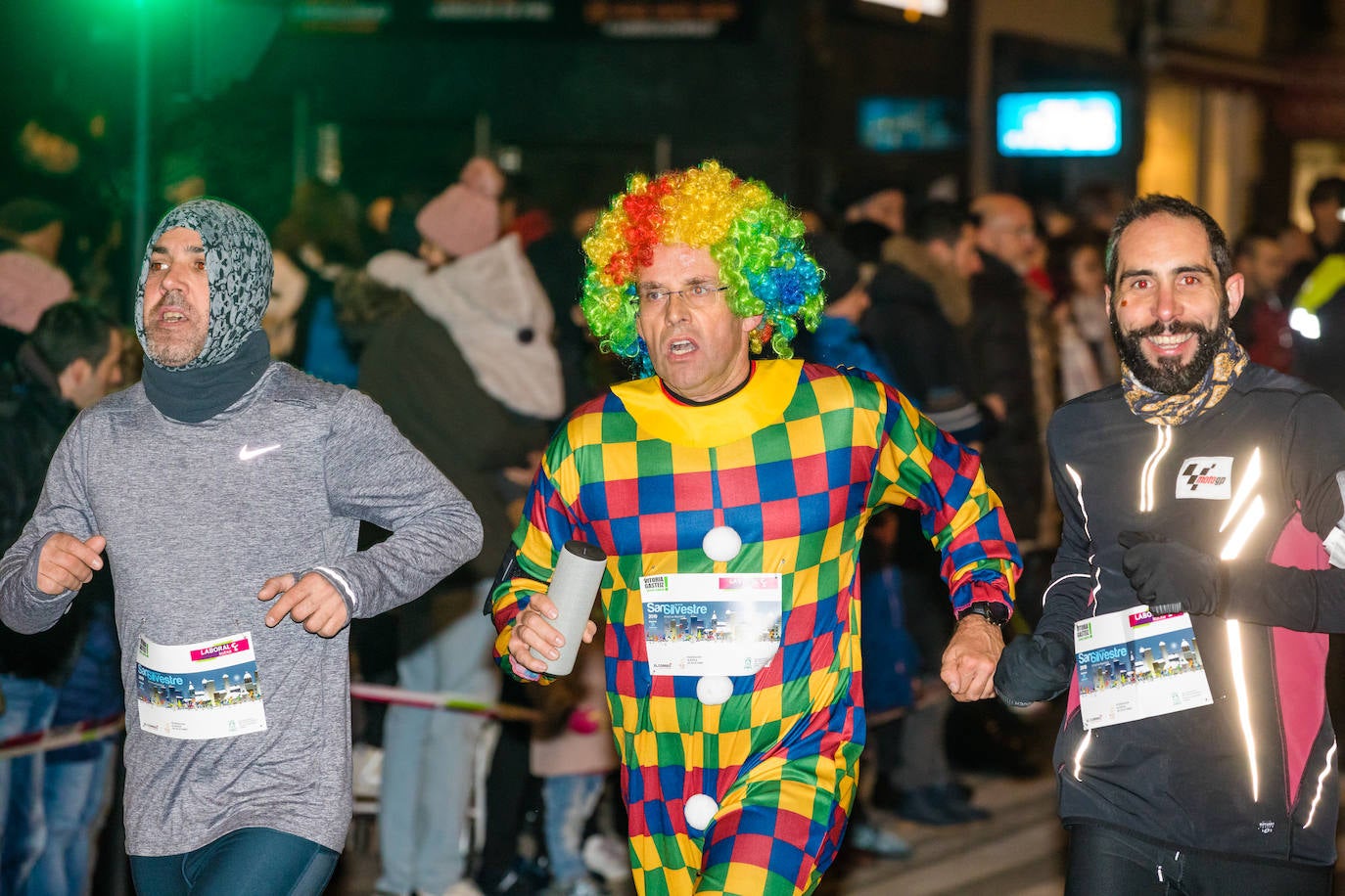 Fotos: Las fotos de la San Silvestre de Vitoria