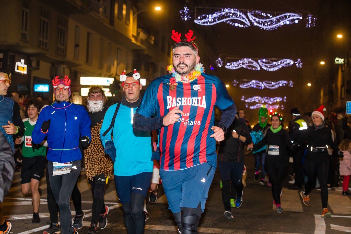 Fotos: Las fotos de la San Silvestre de Vitoria