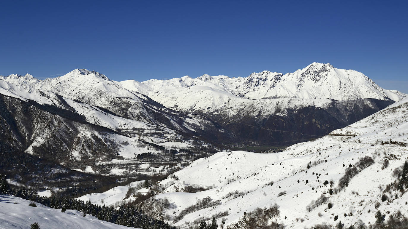 Fotos: Un sinfín de actividades en las estaciones del Pirineo francés