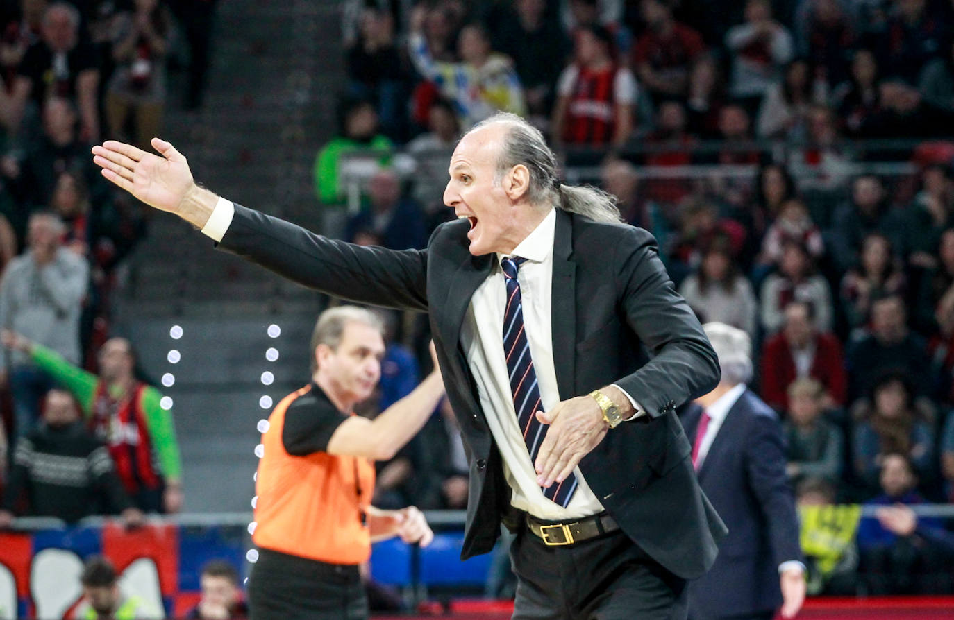 Fotos: Las mejores imágenes del Baskonia - Barcelona de Euroliga 2019