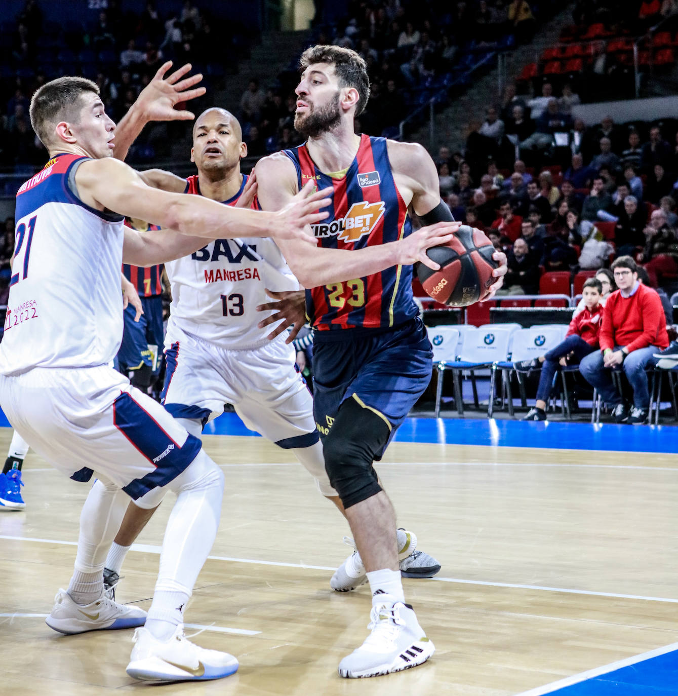 El Buesa Arena ha albergado una nueva jornada de Liga Endesa.