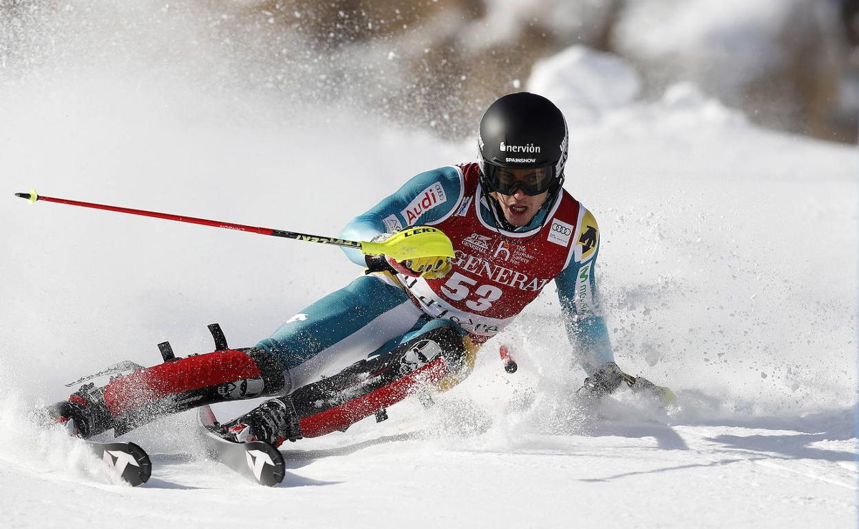 Del Campo, en una prueba anterior de la Copa del Mundo en Francia.