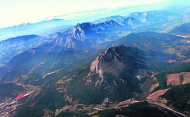 Pese a su consideración de espacio natural, Urkiola es uno de los lugares más afectados por el ozono troposférico.