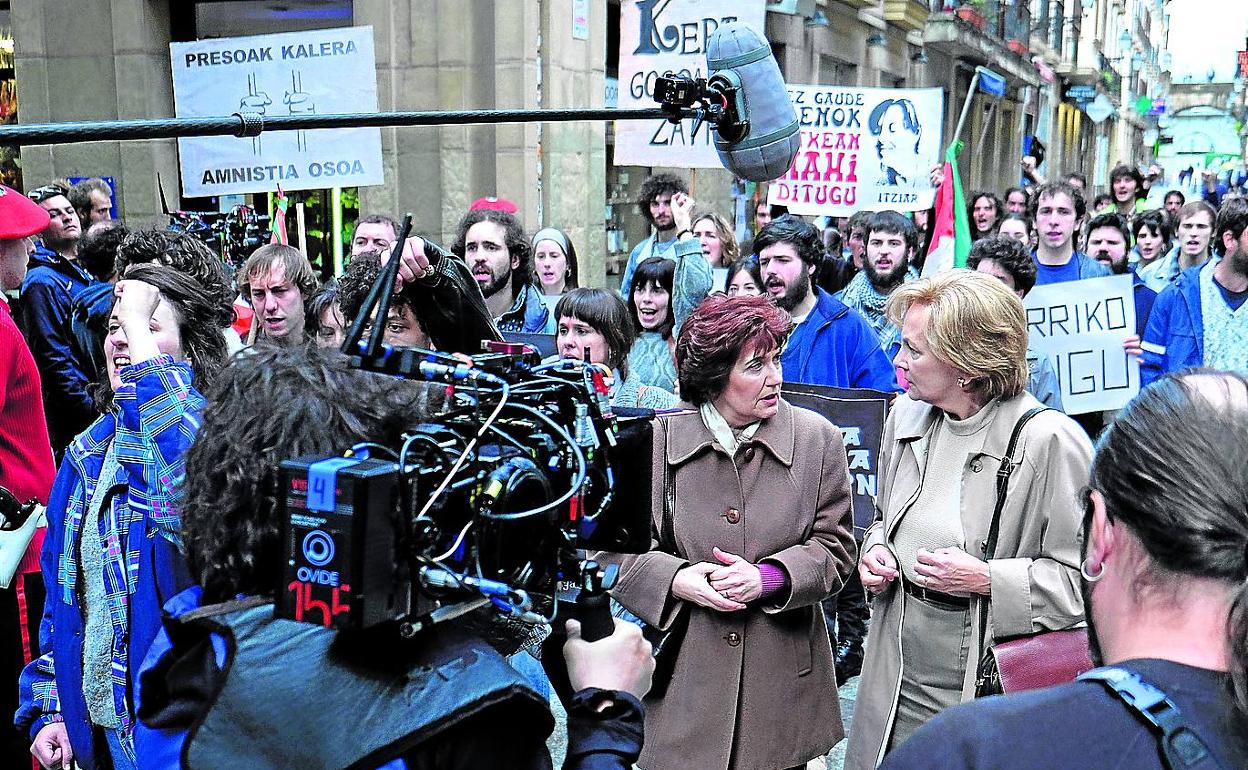 Un momento del rodaje de 'Patria'para HBO.