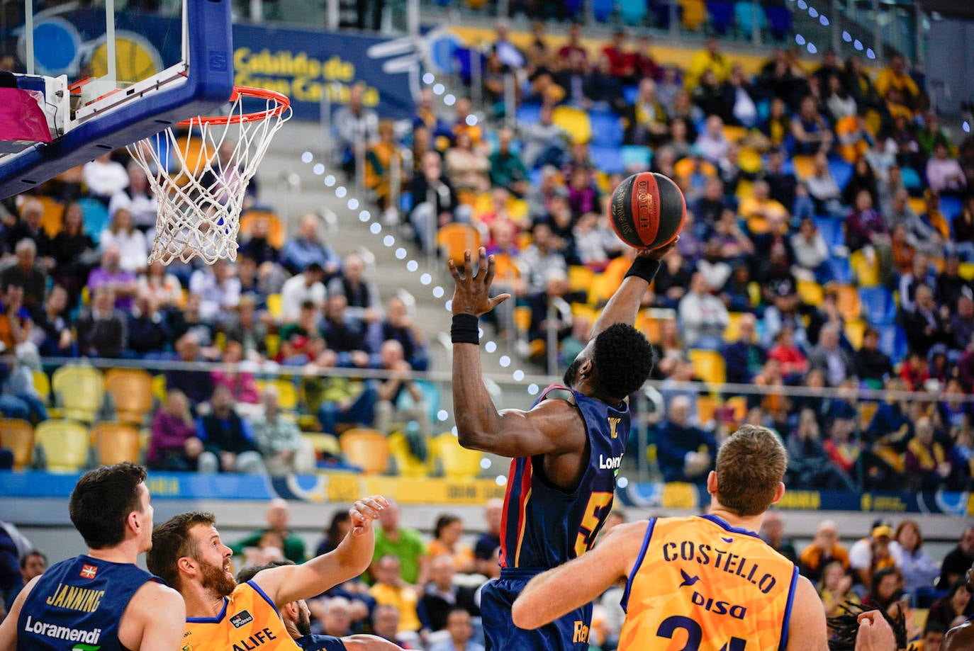 Fotos: Las mejores imágenes del Herbalife Gran Canaria - Kirolbet Baskonia