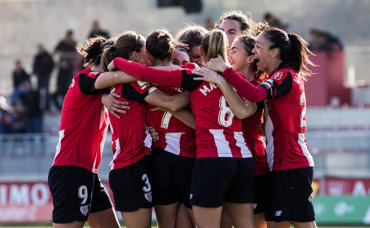 Las rojiblancas celebrado el tanto del empate cuando ya el partido estaba finiquitado. 