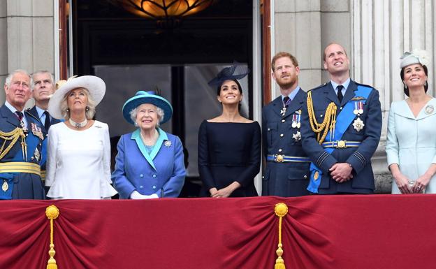 Fumata gris en Sandringham