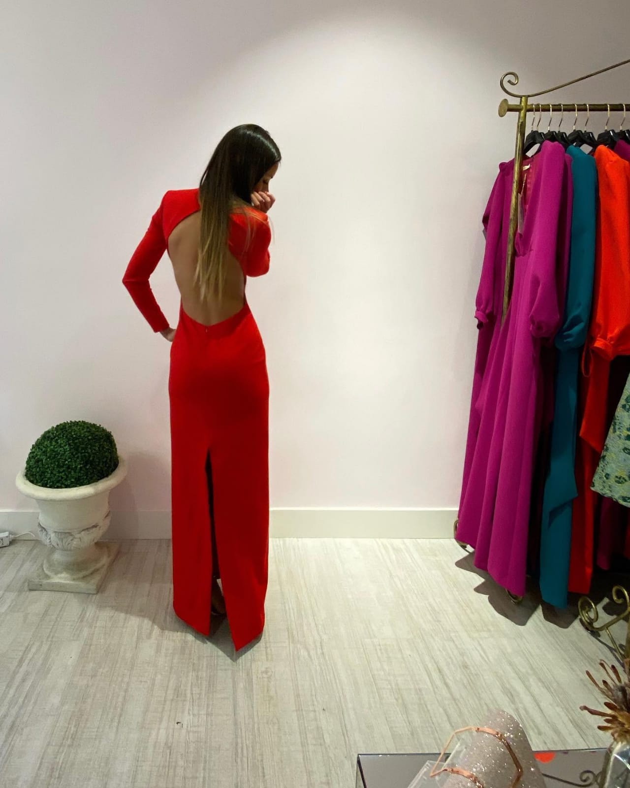 Vestido rojo de punto, de Alicia Rueda.