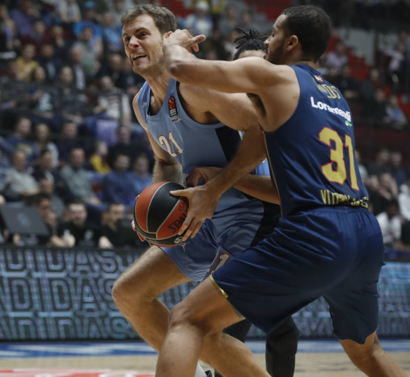 Fotos: Las fotos del Zenit - Baskonia