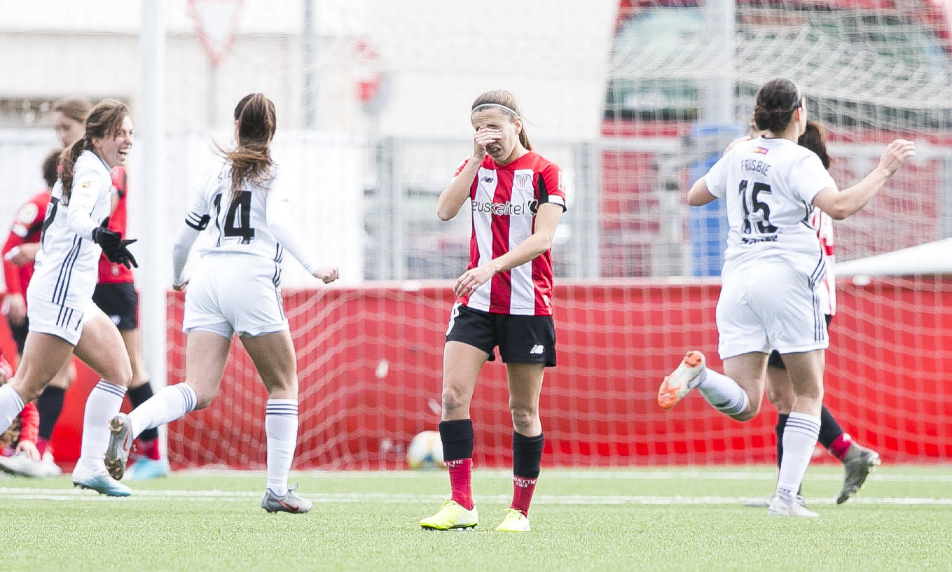 Fotos: Dura derrota del Athletic ante el Madrid CFF