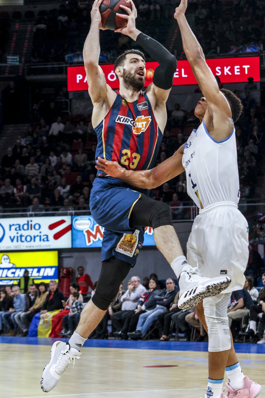El Buesa Arena ha acogido un nuevo partido de Liga Endesa.