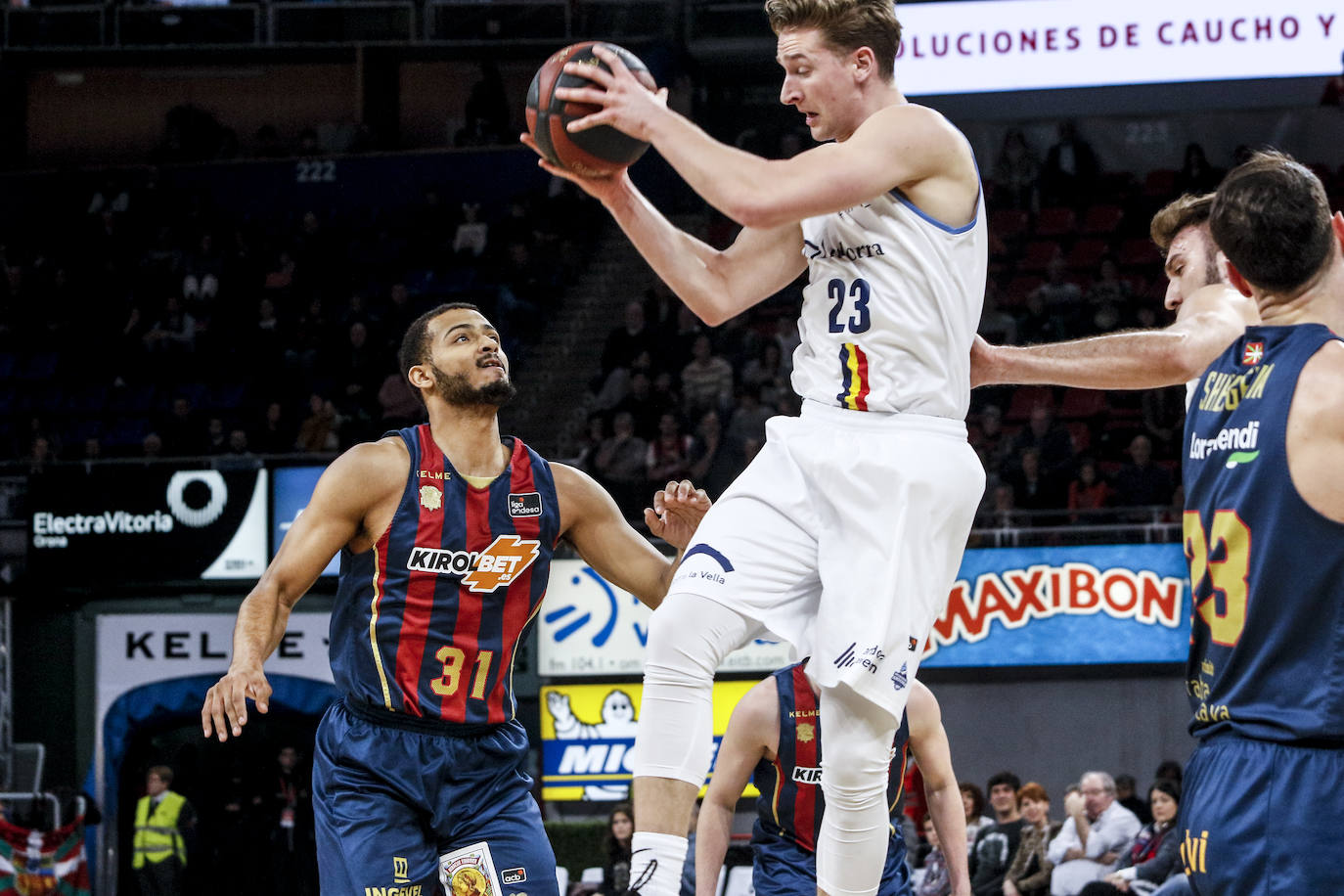 El Buesa Arena ha acogido un nuevo partido de Liga Endesa.