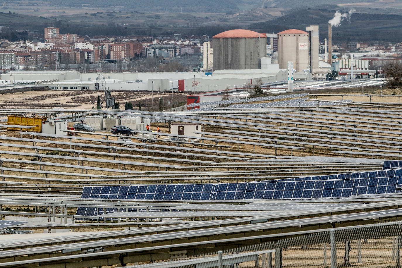 Fotos: El mayor parque solar de Euskadi, en marcha