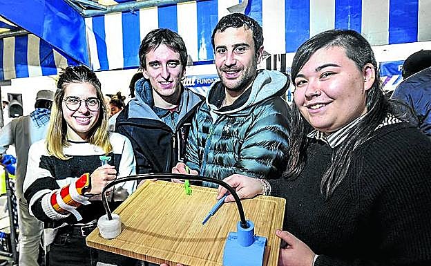 Elisabet, Asier, Mikel y Jonem, de Egibide.