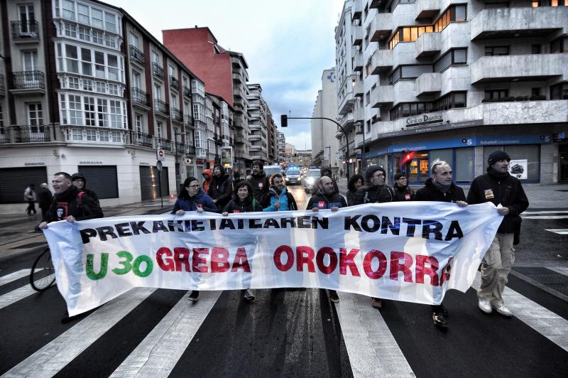 Fotos: La jornada de huelga en Álava. en imágenes