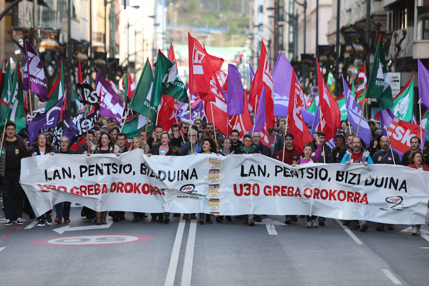 Fotos: Las jornada de huelga en Bilbao, en imágenes