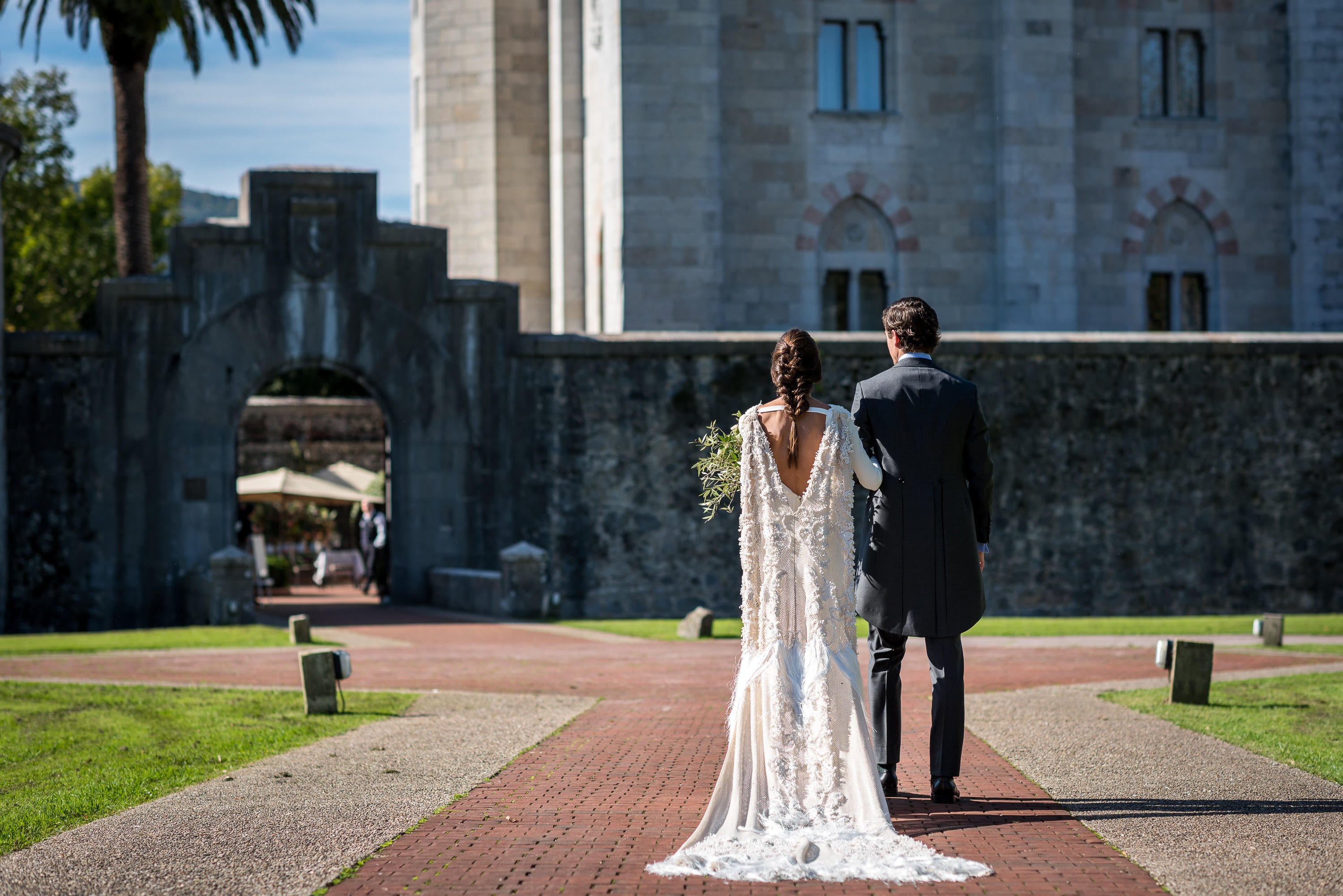 Fotos: La novia vitoriana del vestido viral que se casó en el Castillo de Arteaga