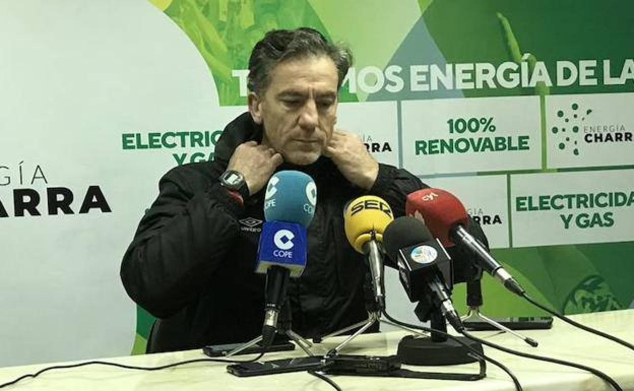 Larrazabal: «Le he dicho a Etxebe que no venga con toda la artillería»