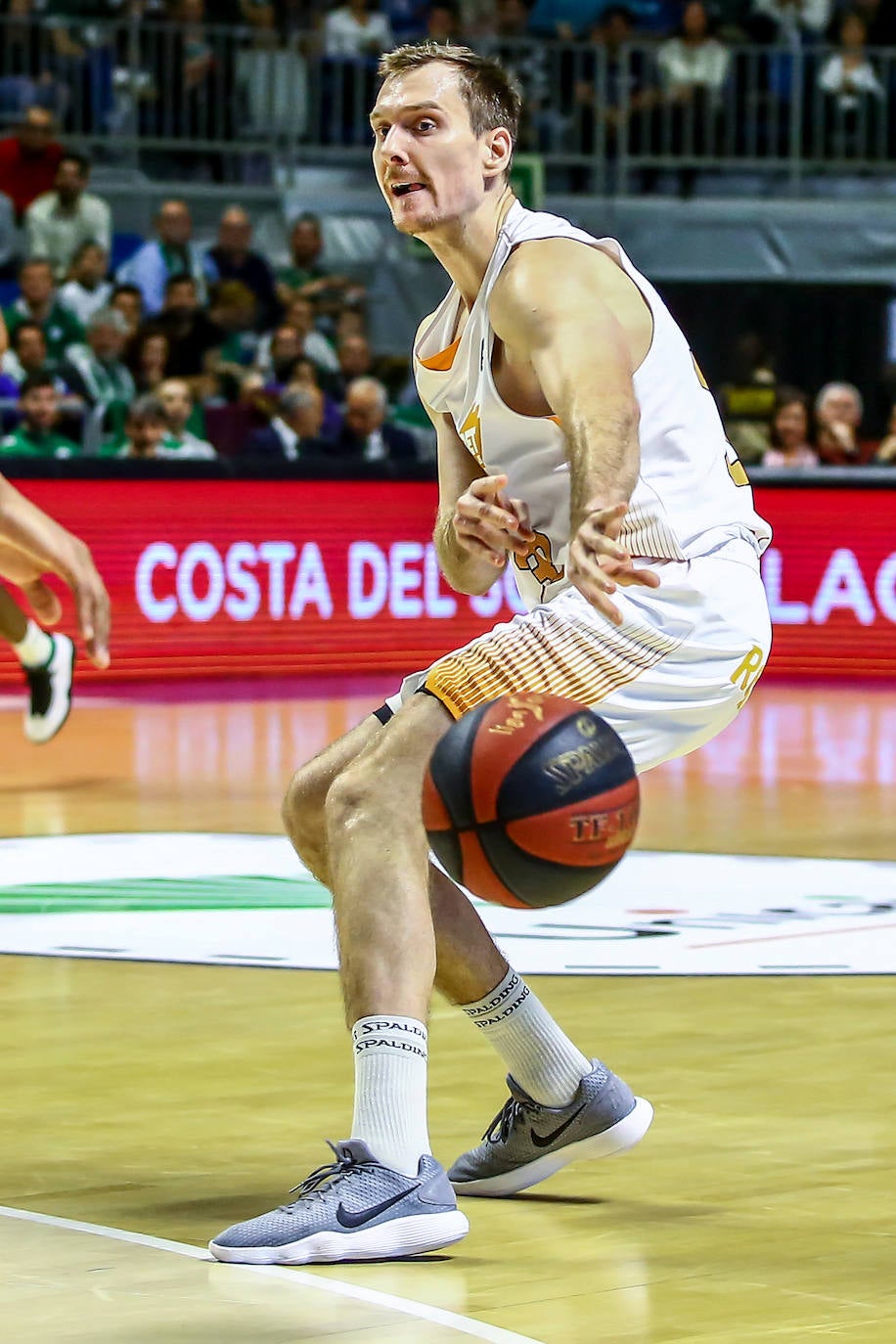 Fotos: Las mejores imágenes del Unicaja - Baskonia