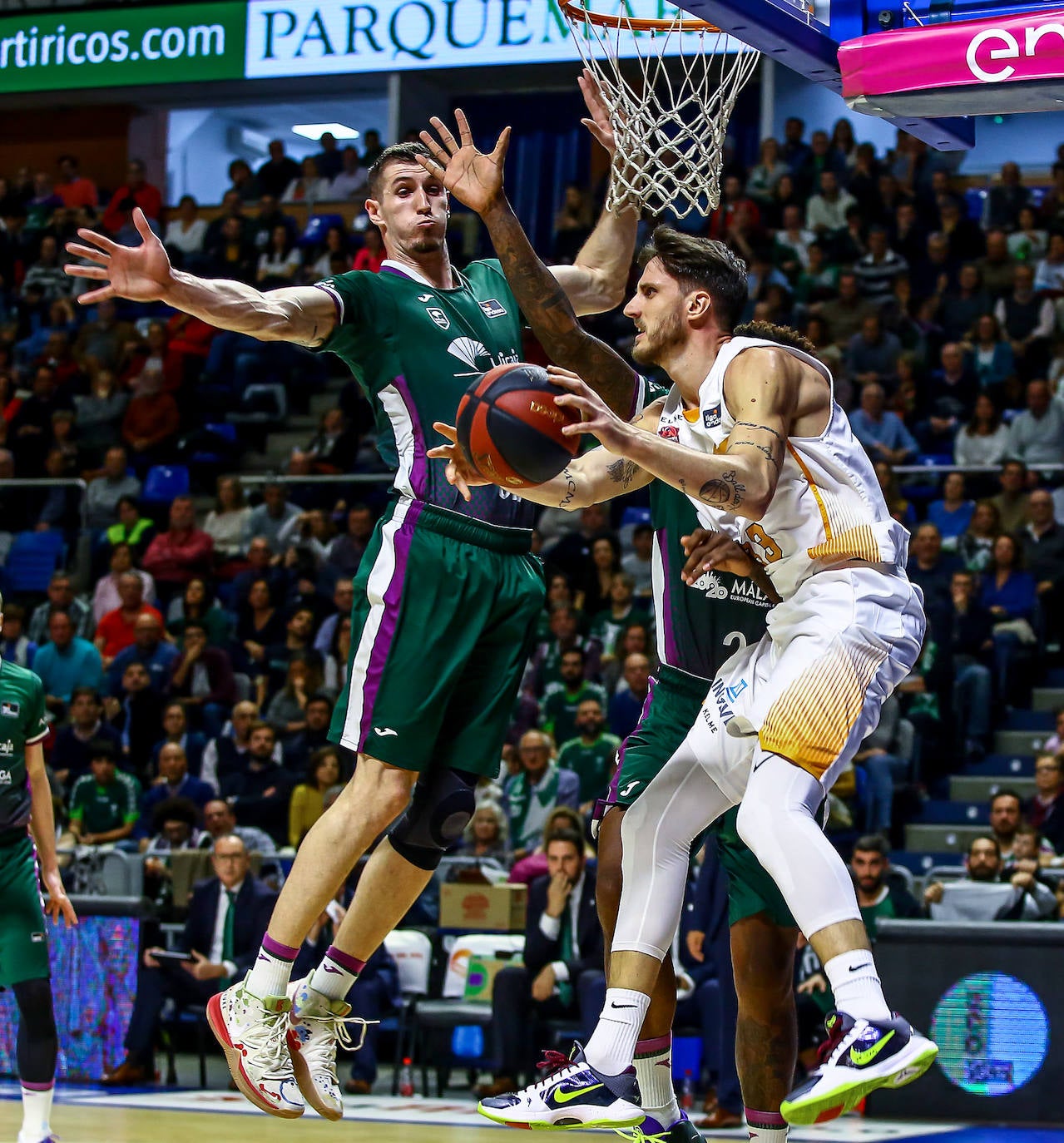 Fotos: Las mejores imágenes del Unicaja - Baskonia