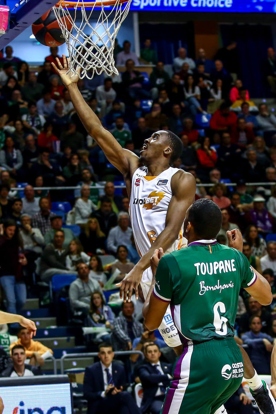 Fotos: Las mejores imágenes del Unicaja - Baskonia