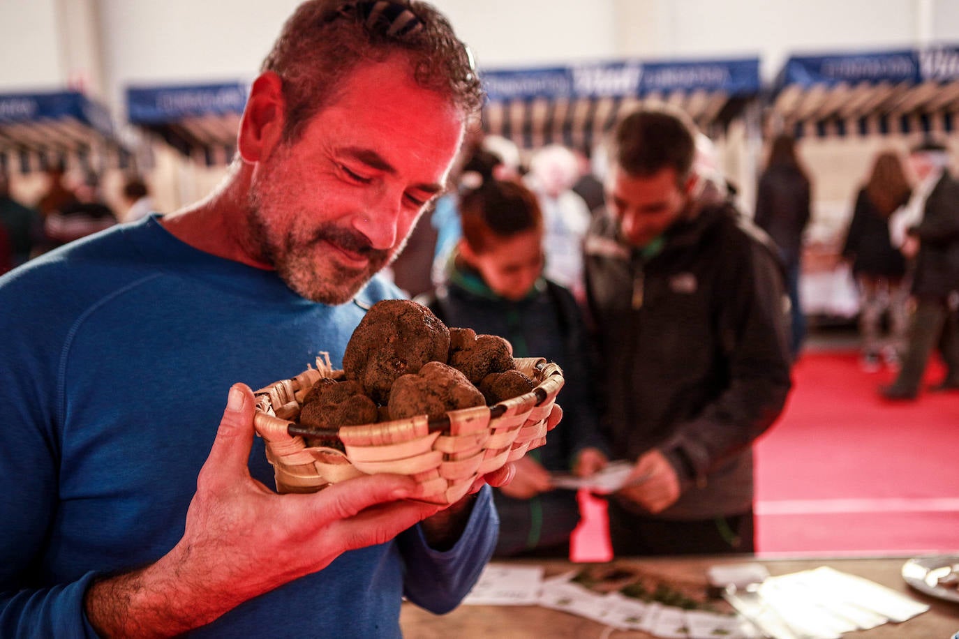 Fotos: Rivabellosa husmea la mejor trufa