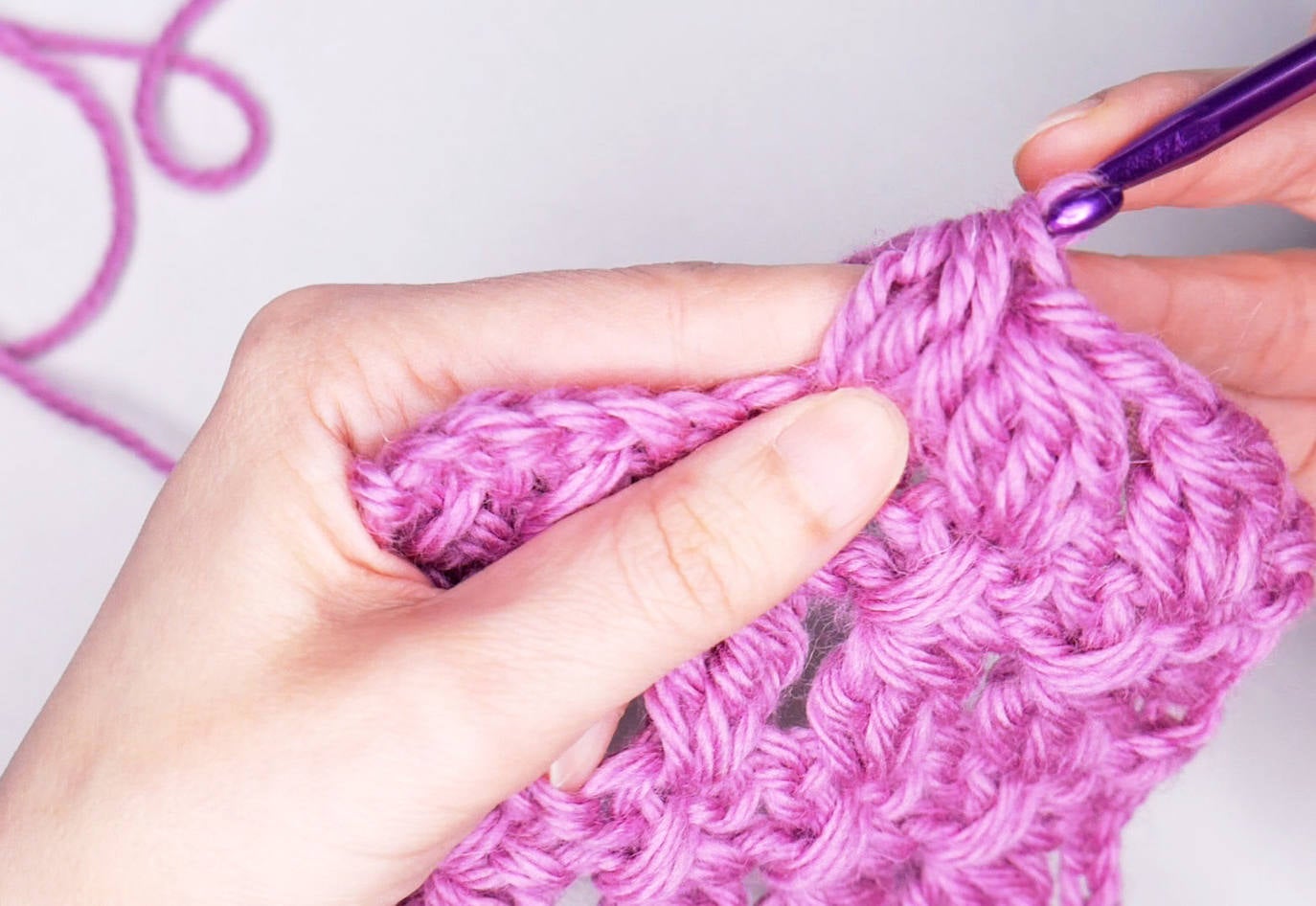 Fotos: De Nanclares al mundo con un canal de YouTube de ganchillo