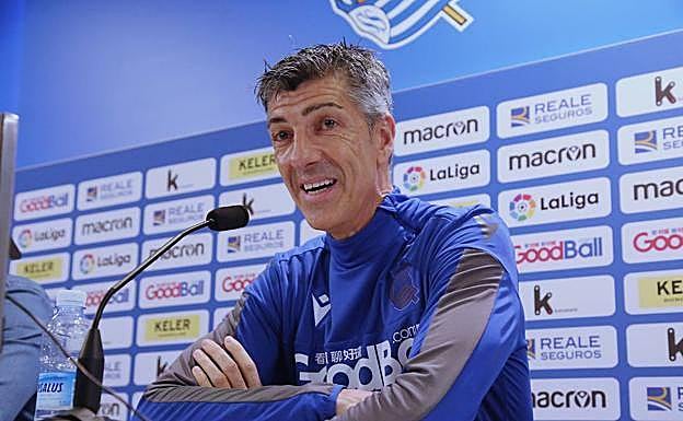 Imanol Alguacil: «Si miramos más allá del derbi nos vamos a confundir»