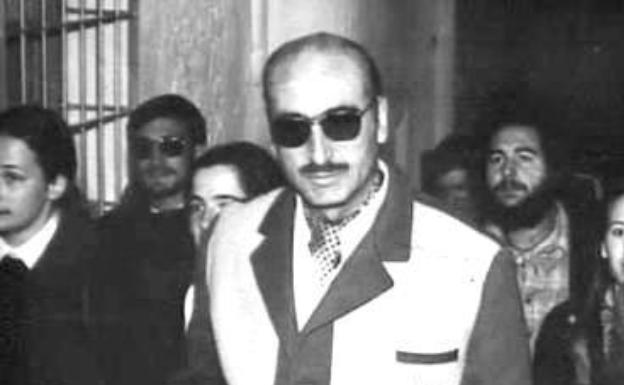 El parapsicólogo Germán de Argumosa, en Bélmez en 1972.