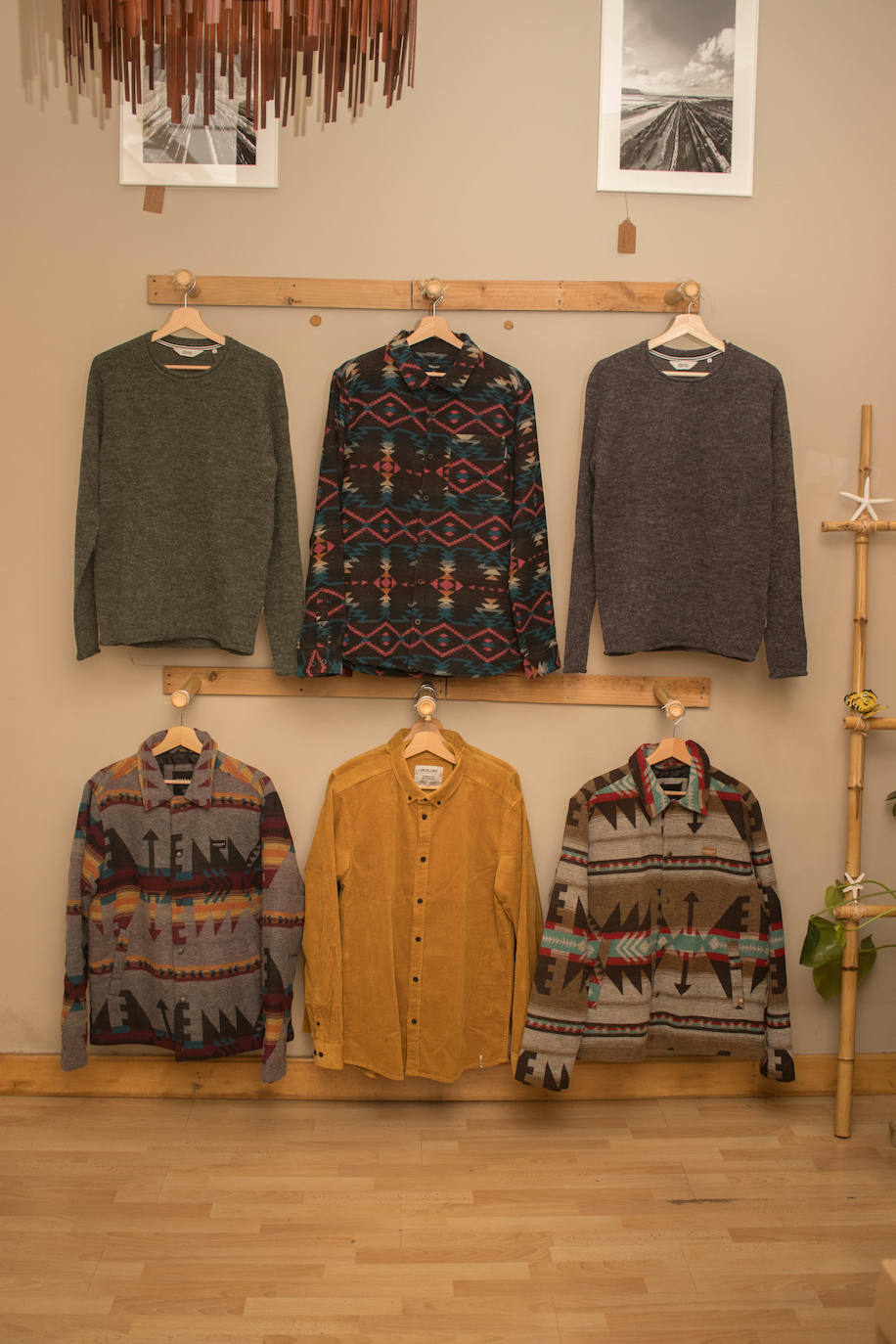 Fotos: Las zapatillas vascas que pisan fuerte: están hechas de botellas de plástico y algodón reciclado